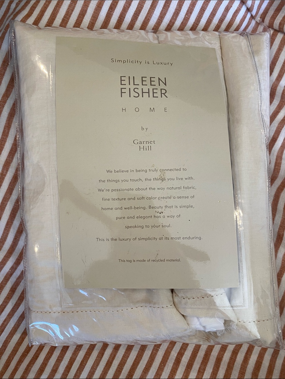 Eileen Fisher Home linen bed skirt queen Muslin cream 14 inch